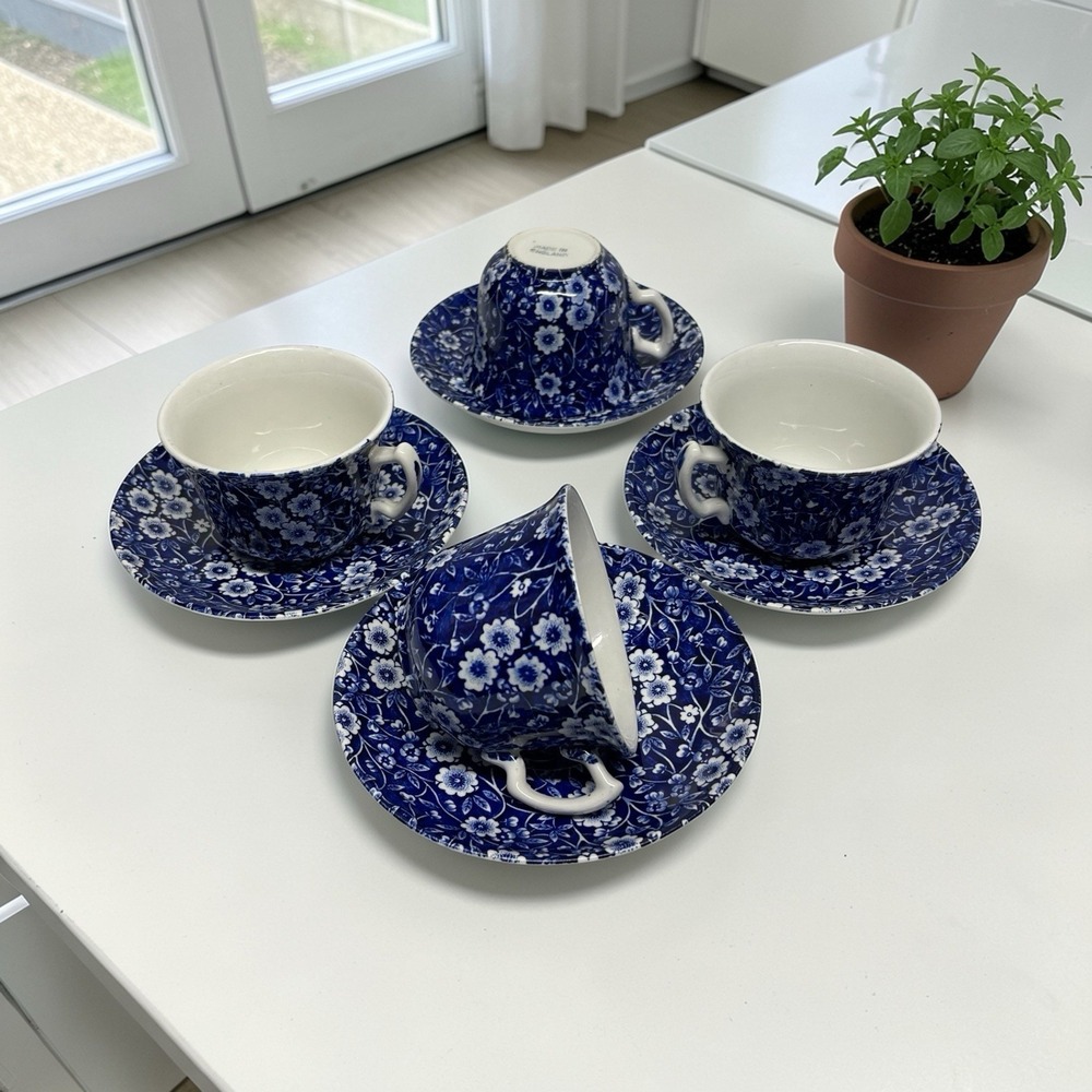 Vintage Crownford Staffordshire Blue Calico Lot Of 4 Cups & Saucers Ironstone